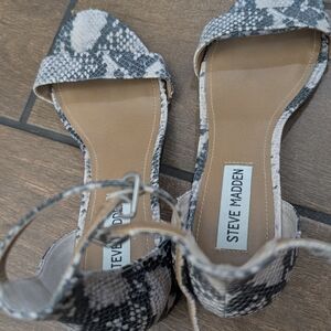 Steve Madden Snakeskin Sandals - Black and Cream
